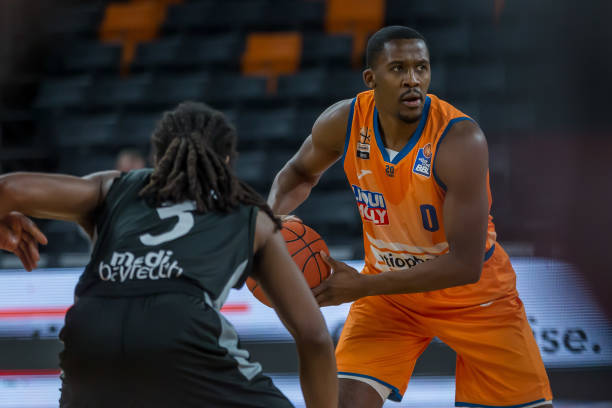 可谓晴天霹 可谓晴天霹