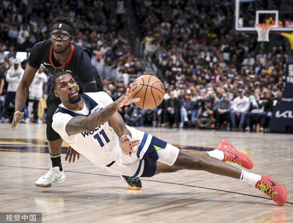 挥压制对手 挥压制对手