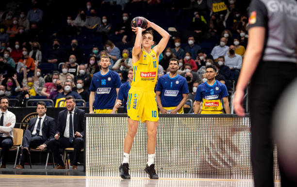 如何在比赛 如何在比赛