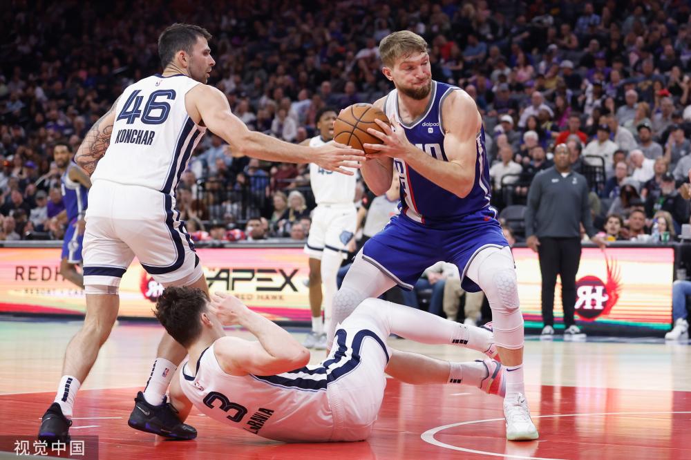 点射绝杀,C罗连续5场俱乐部比赛破门,本赛季10场有9场进球