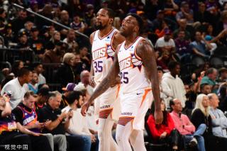 挥拍都充满 挥拍都充满